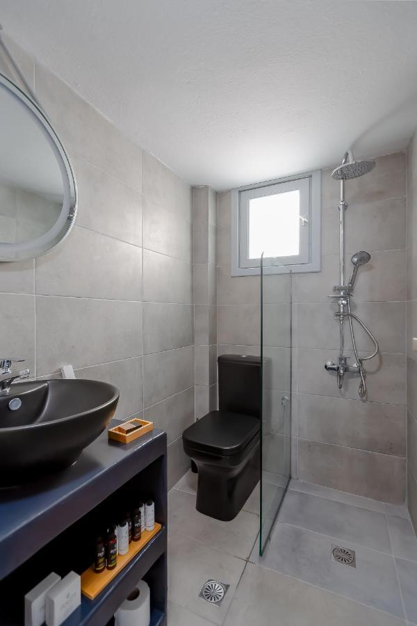 Divino Suites (Adults Only) Тира Экстерьер фото